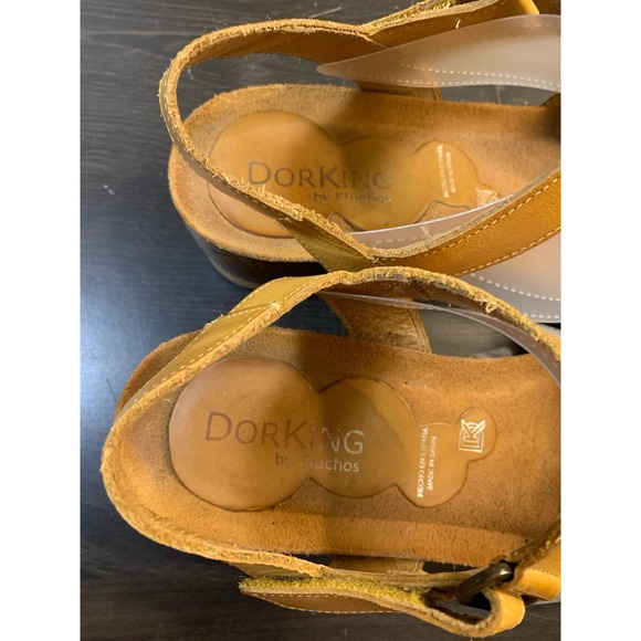 DORKING Tan Cut-Out Leather Quarter Strap Wedge Heel Sandals EUR 39≈ US 8.5 - Picture 3 of 12